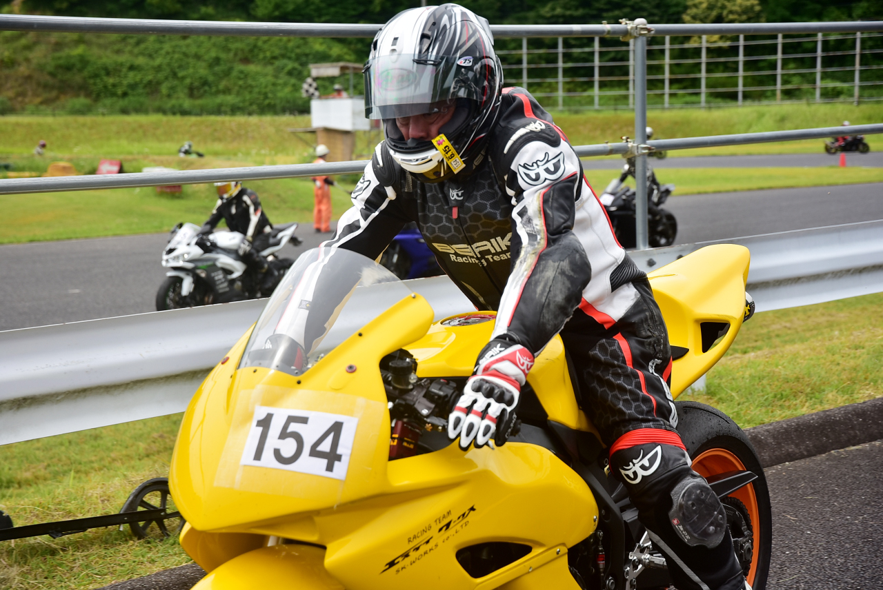 D72_9999 (16).JPG